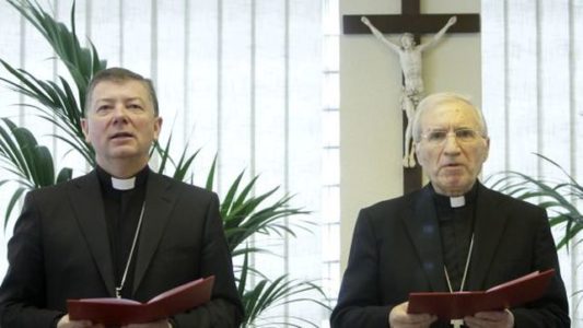 El cardenal Rouco presenta su libro ‘La familia ante el reto de la secularización’
