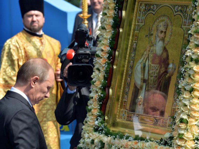 Dios aparecerá citado en la constitución rusa