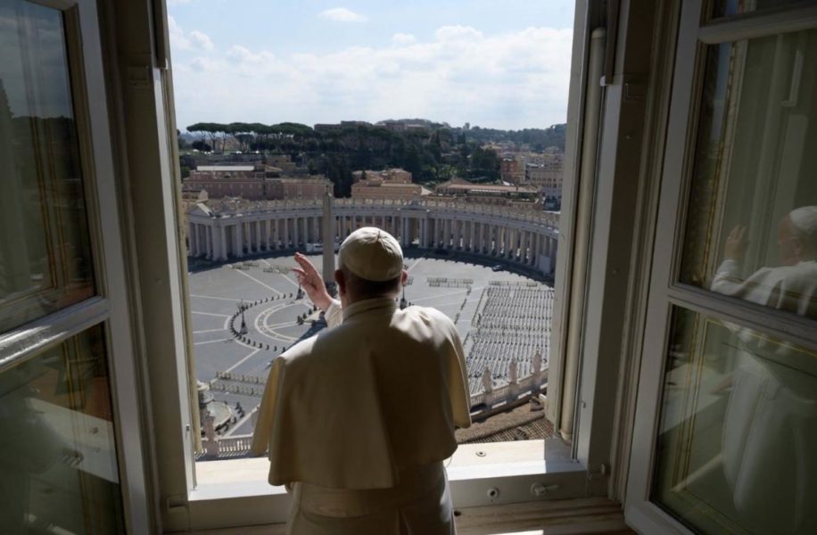 Papa Francisco: “Renaceremos, como en la posguerra”