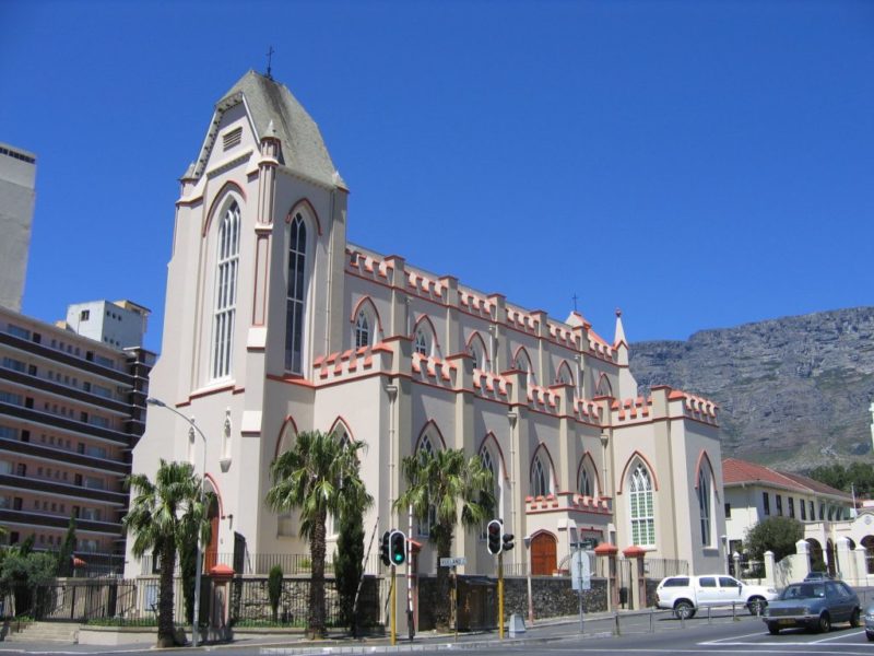 Profanan la catedral de Ciudad del Cabo InfoVaticana