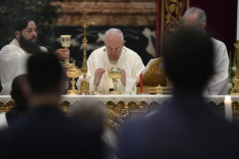 Francisco: &quot;La Eucaristía no es un simple recuerdo, sino un hecho