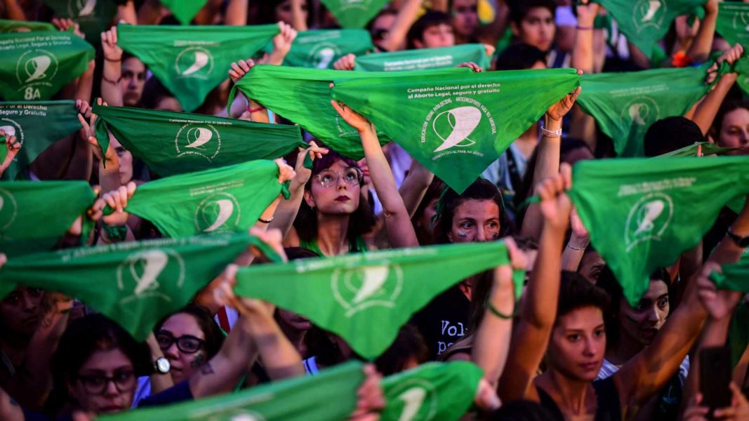 Los obispos argentinos critican la “obsesión” por legalizar aborto en plena Navidad