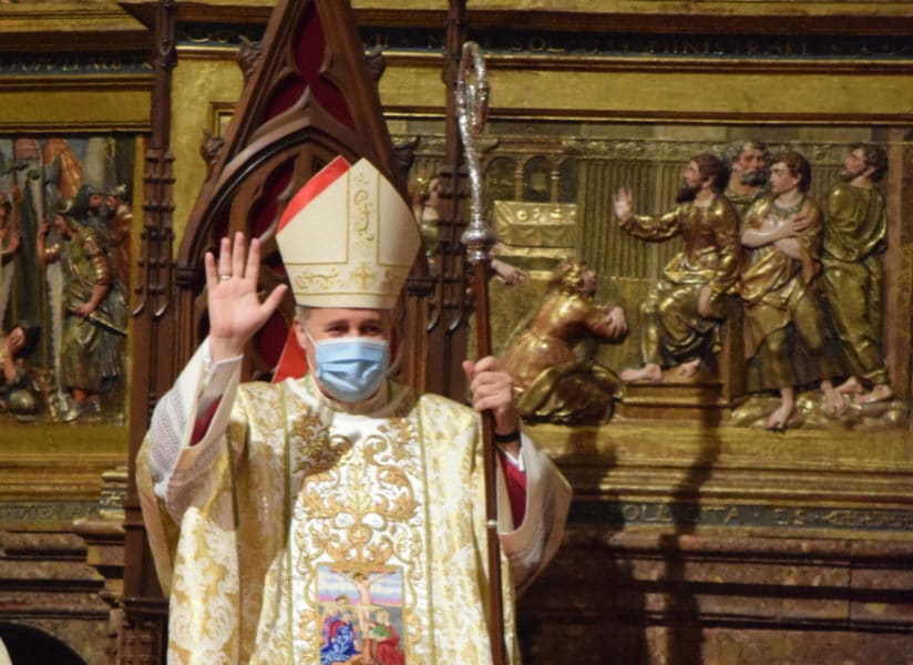 Iceta, sobre el aforo de 25 personas en las misas: “Me parece una medida irracional, arbitraria y abusiva»