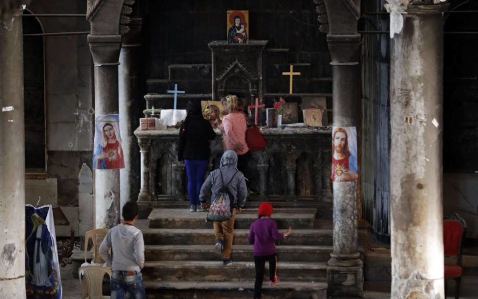 «El Isis destruyó la iglesia. Nosotros la hemos reconstruido»