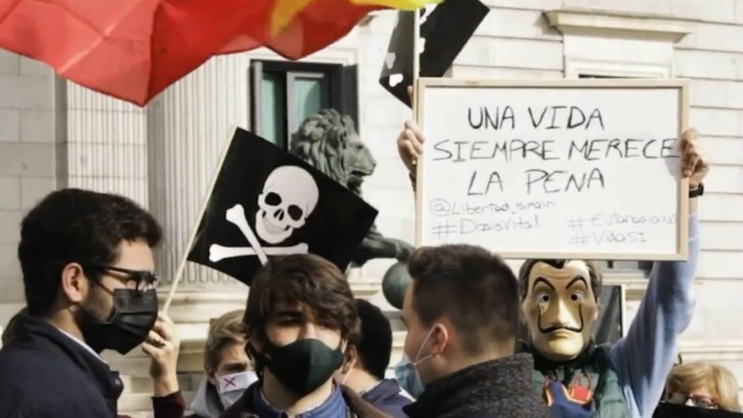 En el Día Internacional por la Vida el BOE oficializa la aprobación de la eutanasia