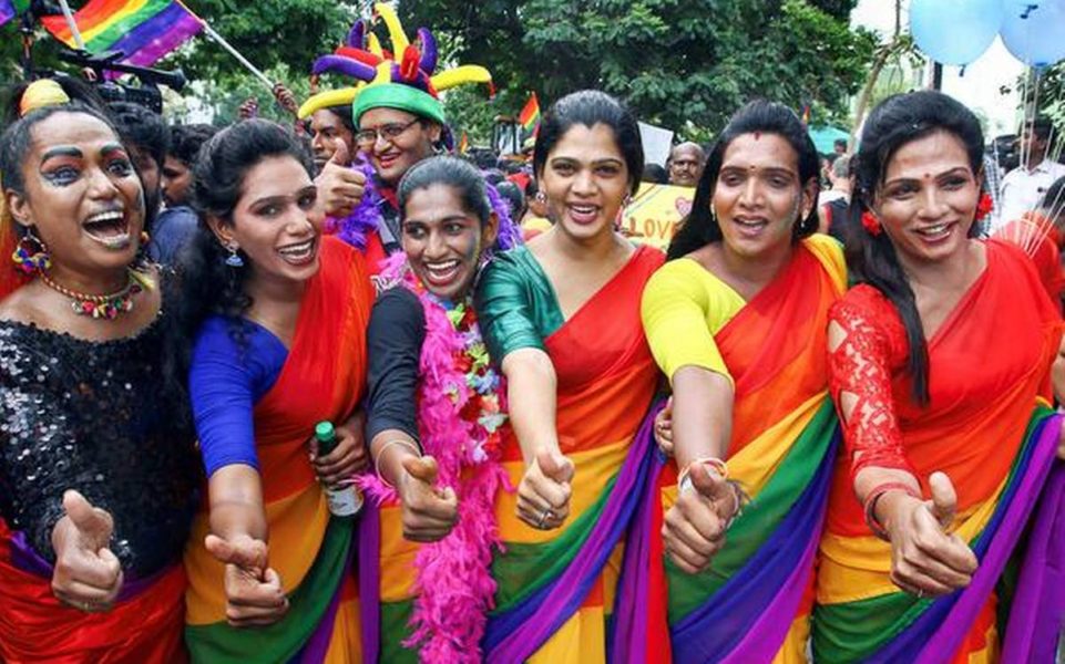 La India quiere frenar las uniones LGTB