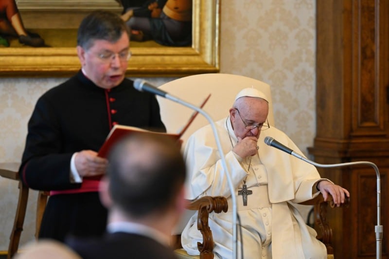 Francisco: «Los cambios en la Iglesia sin oración no son cambios de Iglesia, son cambios de grupo»
