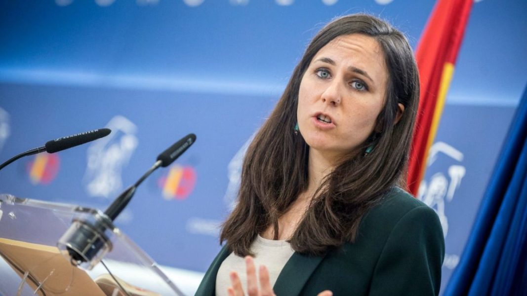 Belarra responde a los obispos: «La Iglesia católica está lejos de cumplir los objetivos exigidos por el Papa»