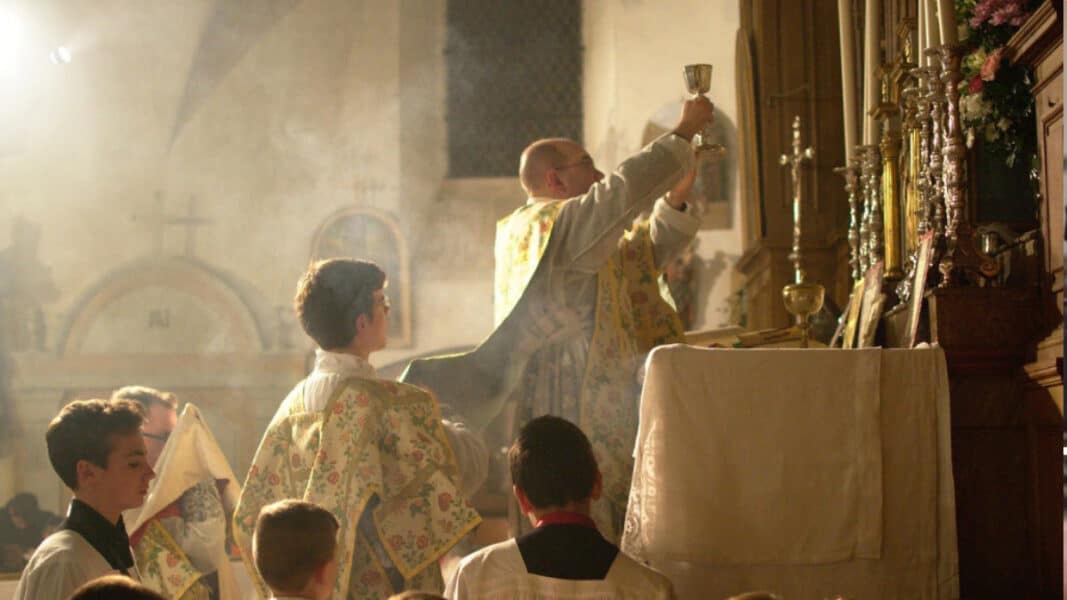 Se extiende el rumor sobre la inminente defenestración de Summorum Pontificum