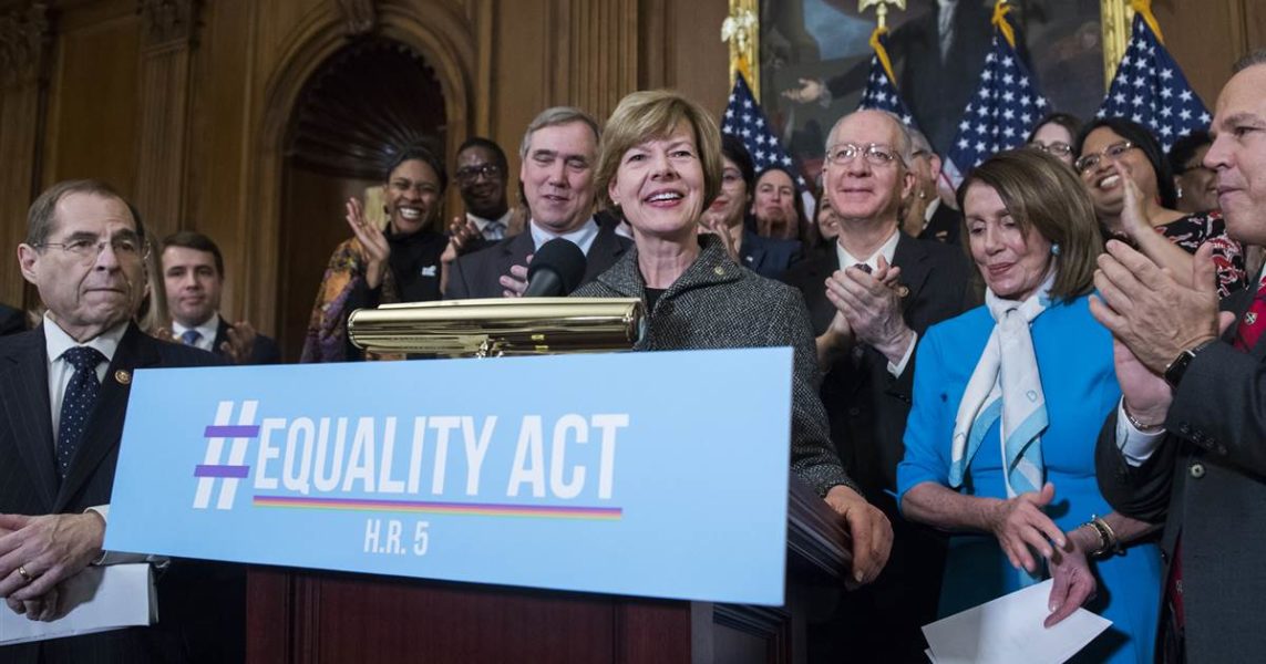 Las grandes empresas respaldan la ley que acaba con la libertad religiosa en EE UU