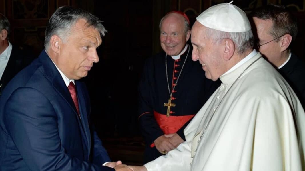 Papa Francisco Orbán