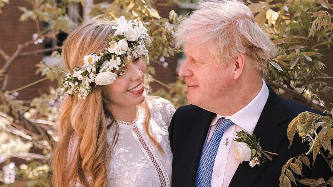 James Martin compara la boda de Boris Johnson con la bendición de parejas gays