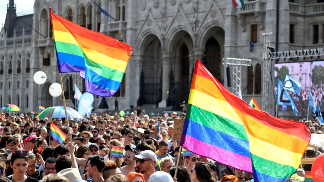 Hungría LGTB menores