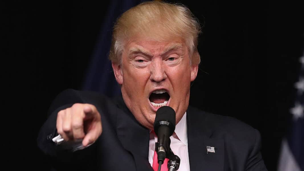 Es usted un fascista