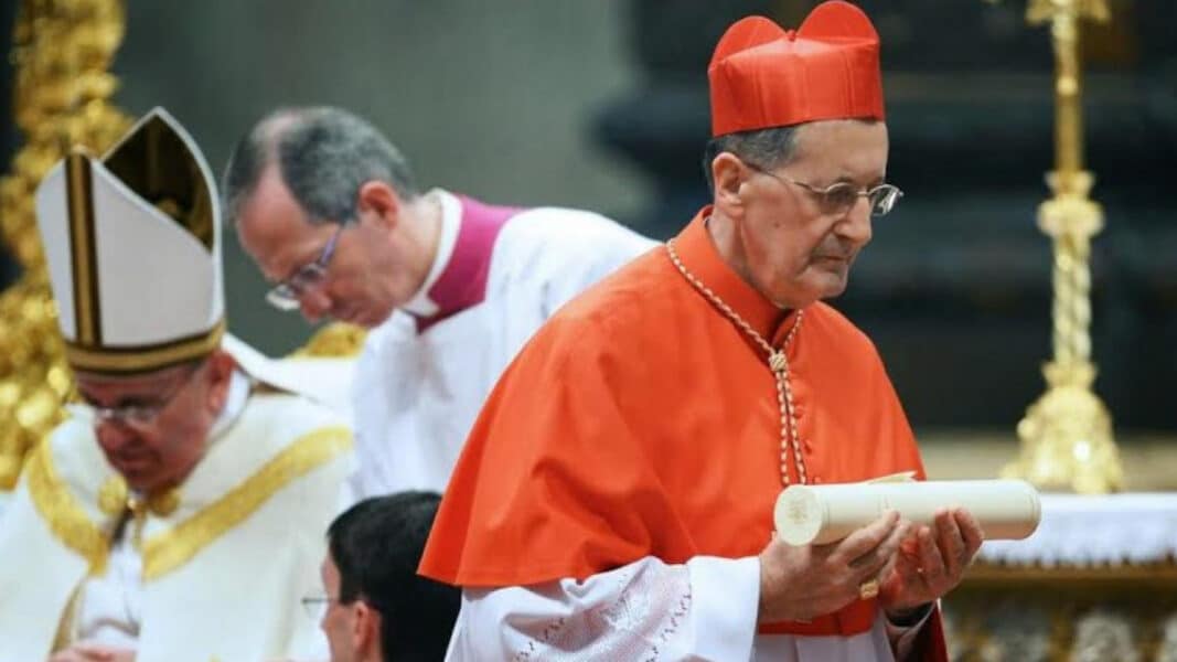 El cardenal Stella pierde el derecho a participar en un cónclave