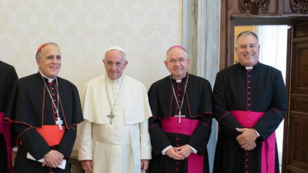 Dimite el secretario de la Conferencia Episcopal de EE UU tras revelarse conductas impropias