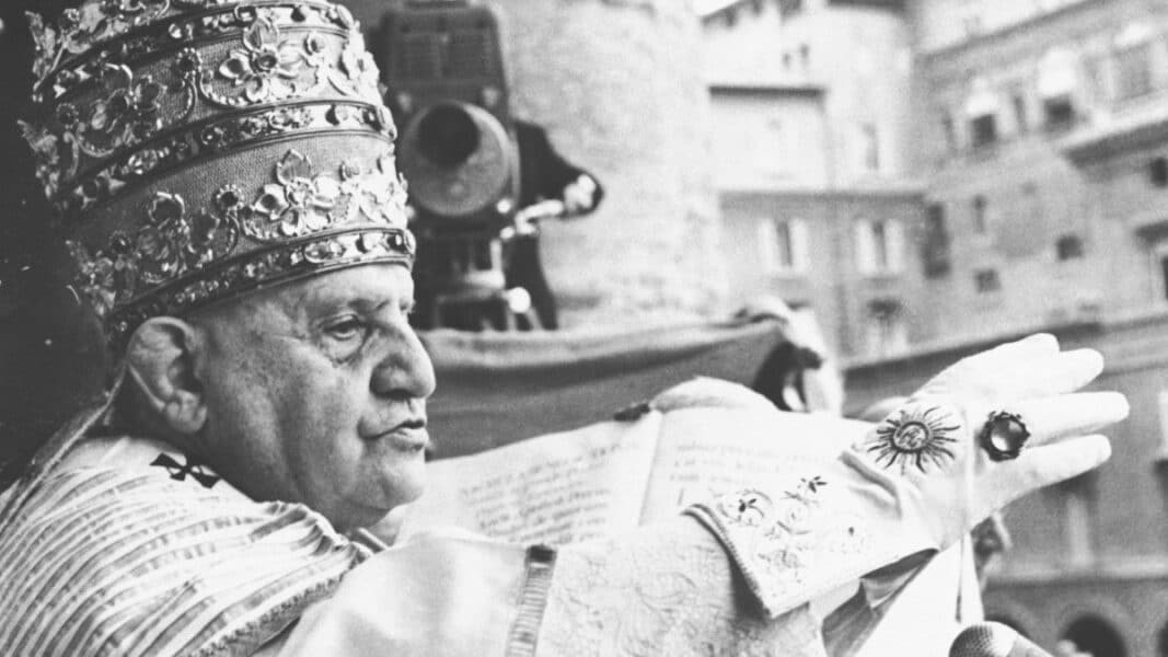 Juan XXIII defensa del latín