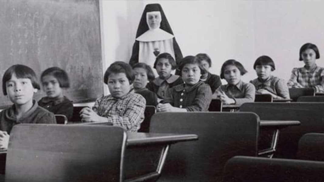 Canadá y las escuelas indígenas: la Iglesia como chivo expiatorio