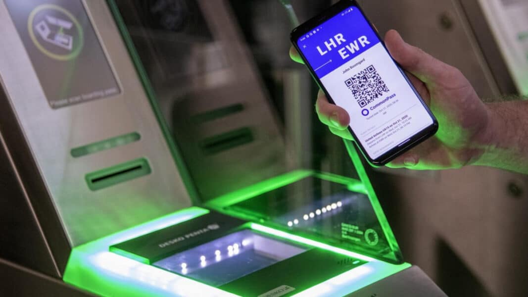 ¿Una Iglesia sometida al Pasaporte Covid?