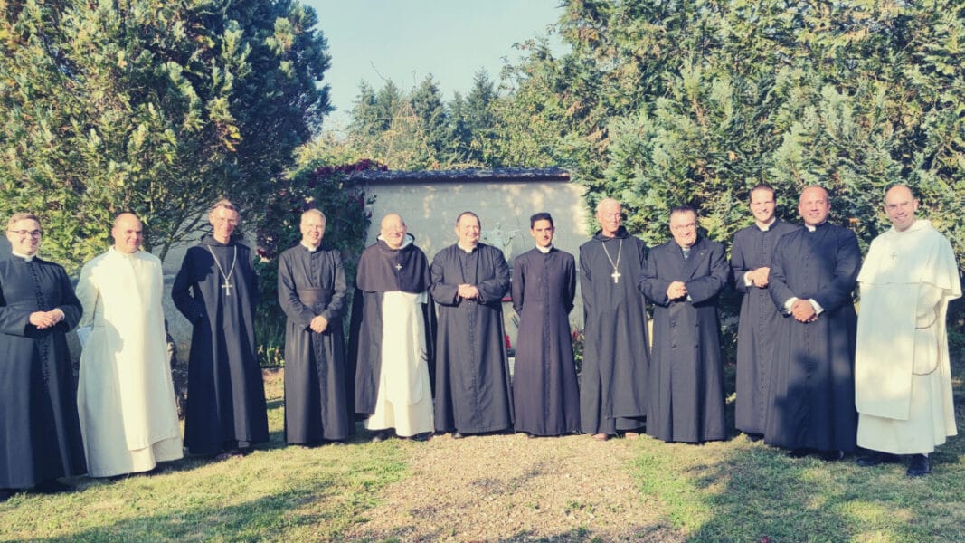 Superiores tradicionalistas reiteran su fidelidad al Papa y confiesan sentirse «desterrados»