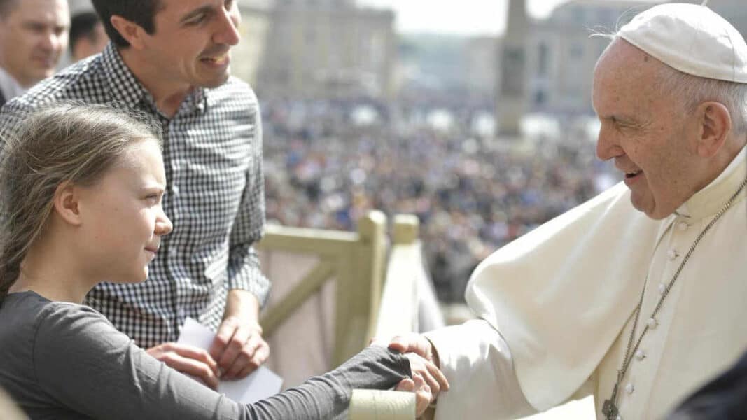 El Papa bendice a Greta Thunberg y a los participantes del Youth4Climate