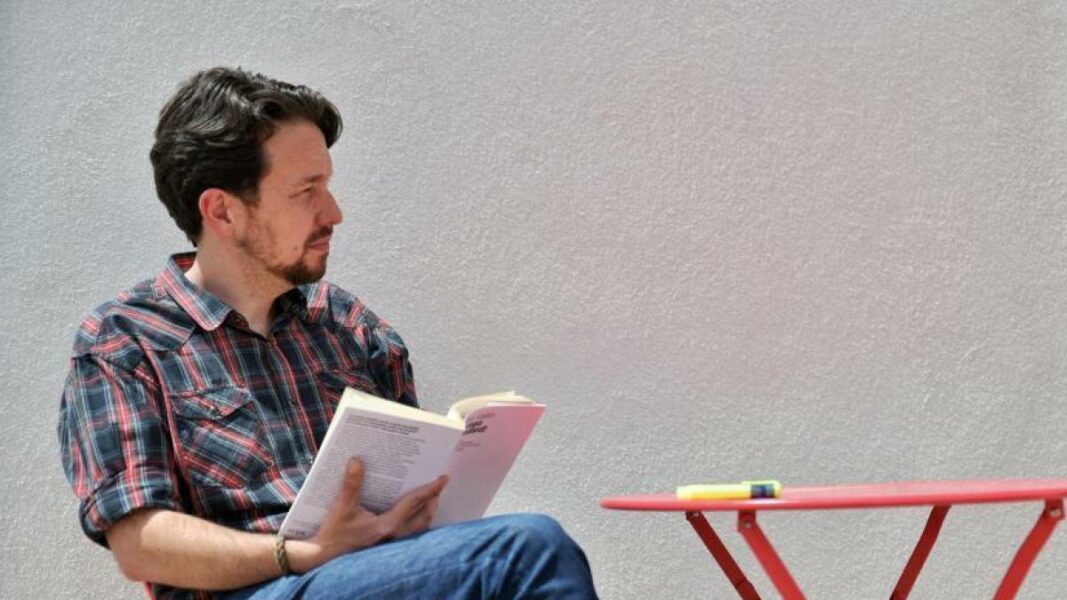 Pablo Iglesias: «Tenemos un papa interesante y extraordinario»