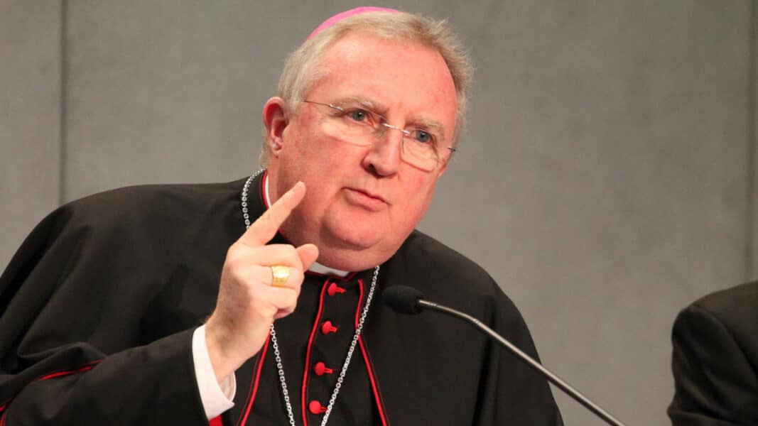 Arzobispo Roche: “La reforma de la Misa es irreversible”