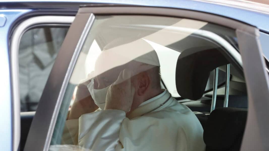 El Papa se vacuna con una tercera dosis de vacuna contra el coronavirus