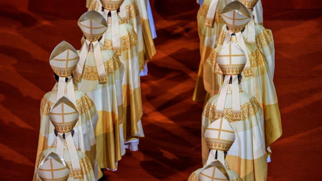 El documento de los obispos de EEUU sobre la eucaristía no incluirá ninguna referencia a negar la comunión