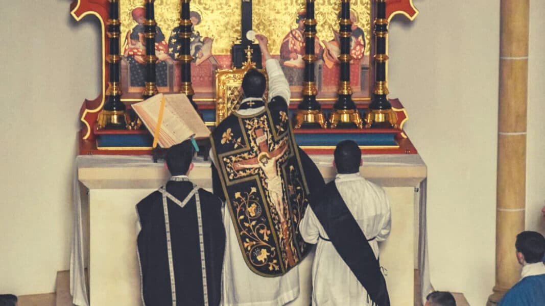 Misa Tradicional Roma