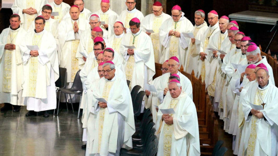 Abusos Francia Iglesia laicos