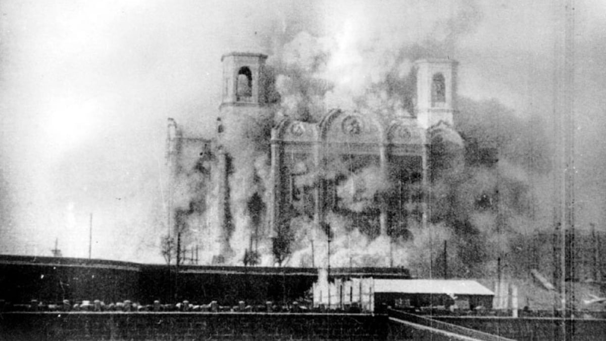 Stalin destrucción catedral