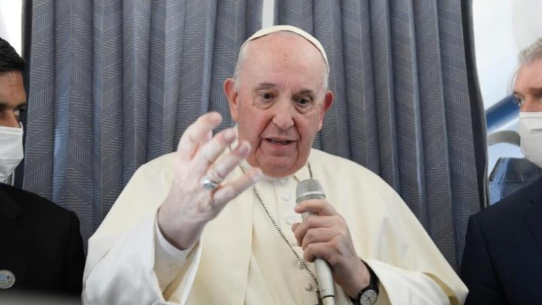 Papa Francisco: «La Unión Europea debe respetar a cada país»