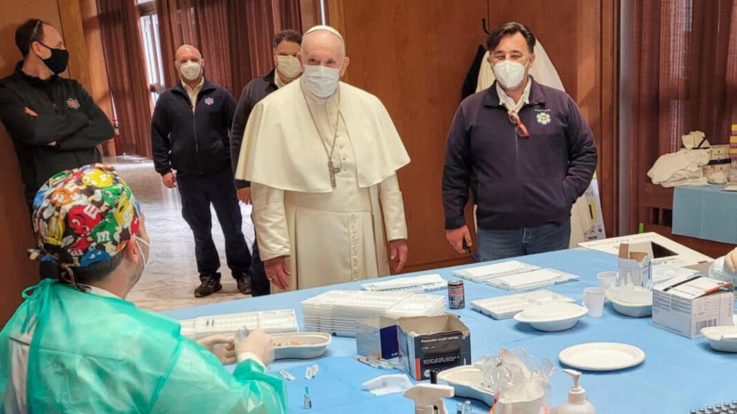 La Santa Sede reitera su posición favorable a las vacunas