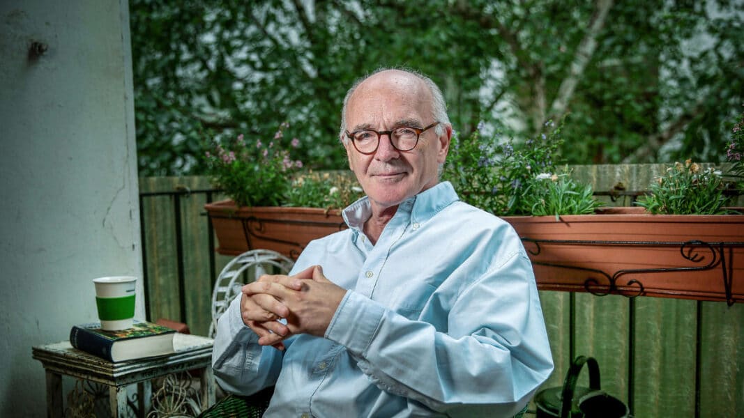 El autor alemán Martin Mosebach acusa a Francisco de ‘vengarse’ de Benedicto XVI