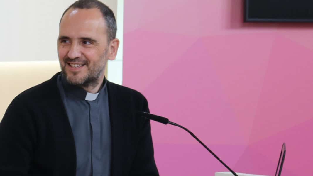 José Gabriel Vera: «La Iglesia no puede devolver los 1000 bienes porque no son suyos»