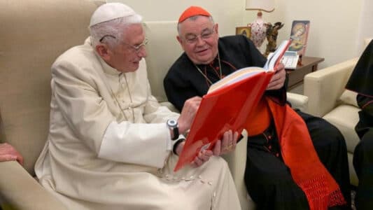 Cardenal Duka Benedicto XVI