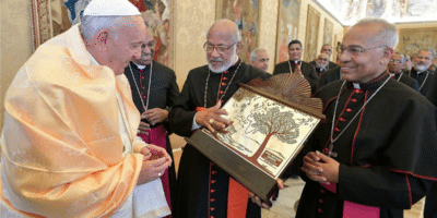 Papa Francisco con los siro malabares