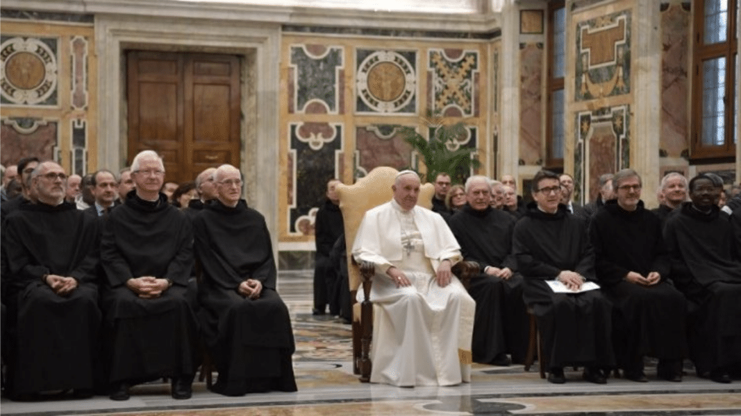 Los superiores de Institutos religiosos ya no tendrán que ser obligatoriamente sacerdotes