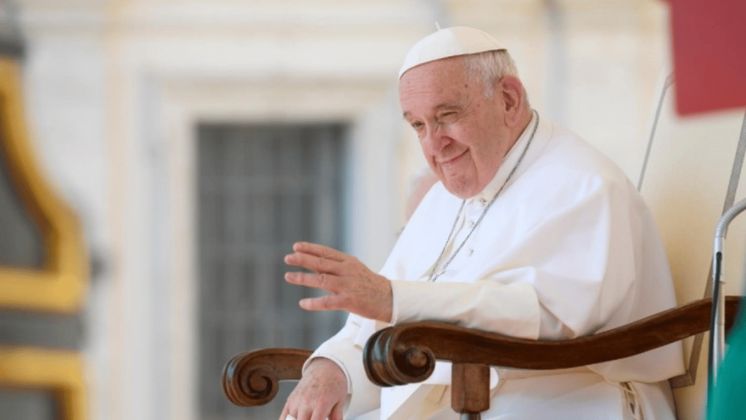 El Papa: «Esta cultura del descarte parece borrar a los ancianos»