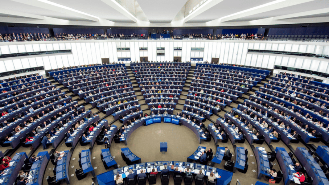 El Parlamento Europeo pide declarar el aborto libre como un “derecho” fundamental