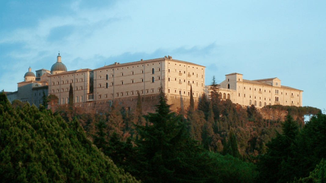 El Papa veta al prior elegido por los benedictinos de Montecassino