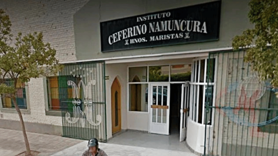 Denuncian en Argentina a un representante vaticano por supuestos abusos a una menor