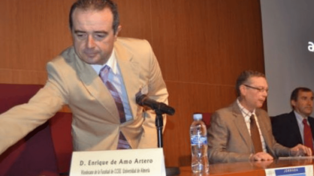 El nuevo Delegado episcopal de la Pastoral universitaria de Almería: «beato en el partido y comunista en la Iglesia»