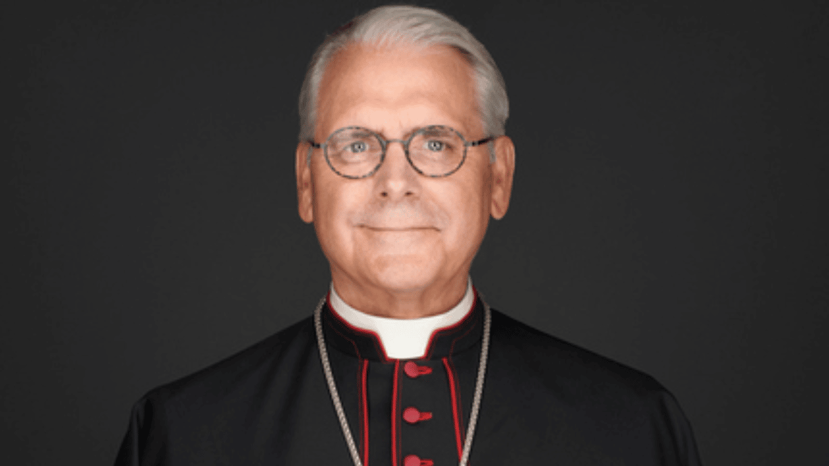 Arzobispo Paul Coakley