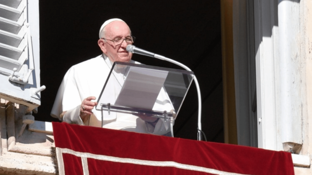 Francisco: «La violencia mata el futuro»