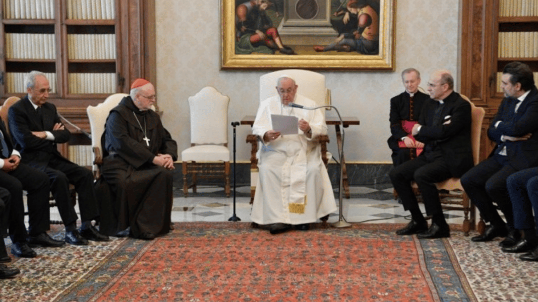 Francisco: «Con un año que no se fabriquen armas se resuelve el problema del hambre en todo el mundo»