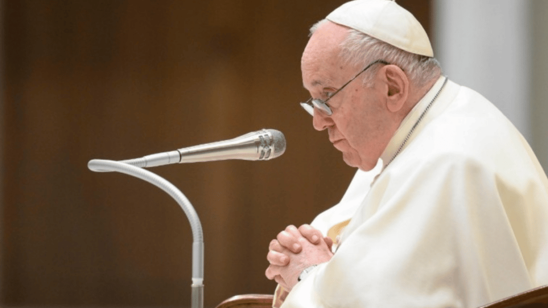 Francisco: «La mundanidad es uno de los peores males que pueden suceder a la Iglesia»