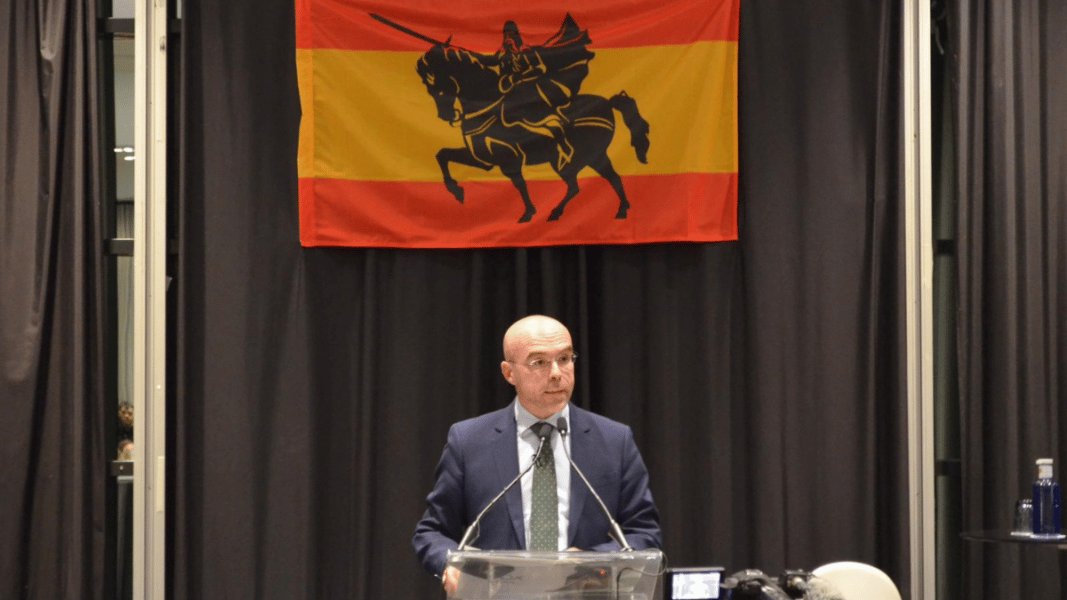 Jorge Buxadé: «El hombre sin identidad es la nueva figura antropológica hegemónica, promovida y deseada por las élites»