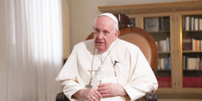 El Papa Francisco durante la entrevista con Infobae